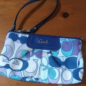 New Coach clutch wristlet